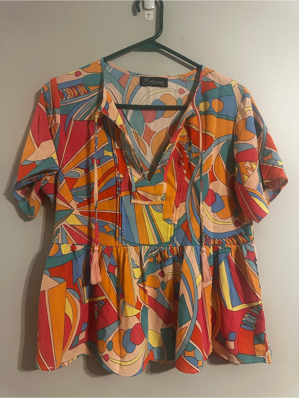 Evermee Pastel Abstract Print V-Neck Top
